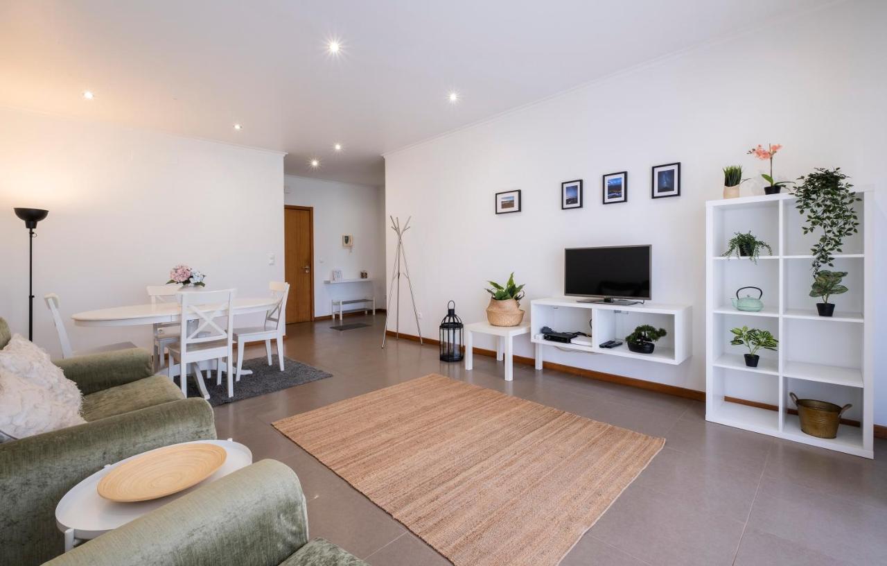 Paim Apartments Ponta Delgada Buitenkant foto